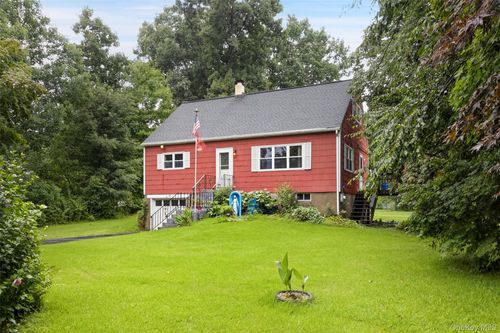 44 Somerset Lane, Putnam Valley, NY, 10579 | Card Image