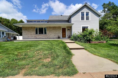 650 E Linden Ave, Fremont, NE, 68025-3543 | Card Image