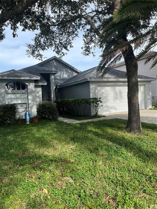 2930 Shannon Cir, Palm Harbor, FL, 34684-1877 | Card Image