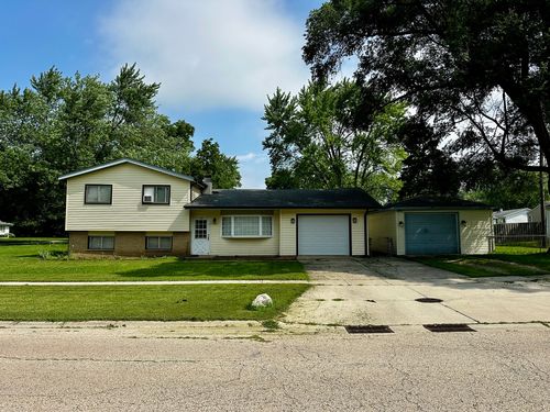 11618 Douglas Ave, Huntley, IL, 60142-7195 | Card Image