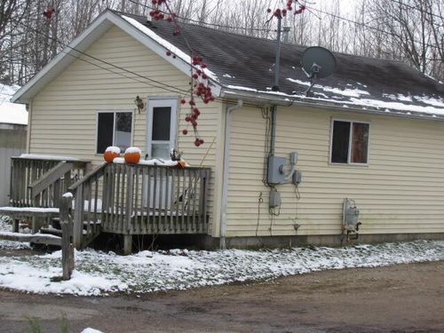 4-3078 Sandy Beach St, Wayland, MI, 49348-9039 | Card Image