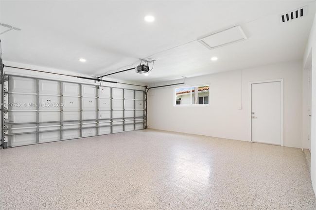 5900 Ne 21 St Ave, House other with 4 bedrooms, 3 bathrooms and null parking in Fort Lauderdale FL | Image 32