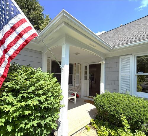 47 Greenwood Park, Pittsford, NY, 14534-2966 | Card Image
