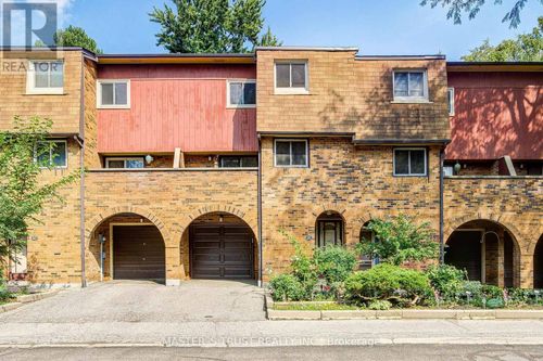 35 Bards Walkway, Toronto (Pleasant View), ON, M2J4T8 | Card Image