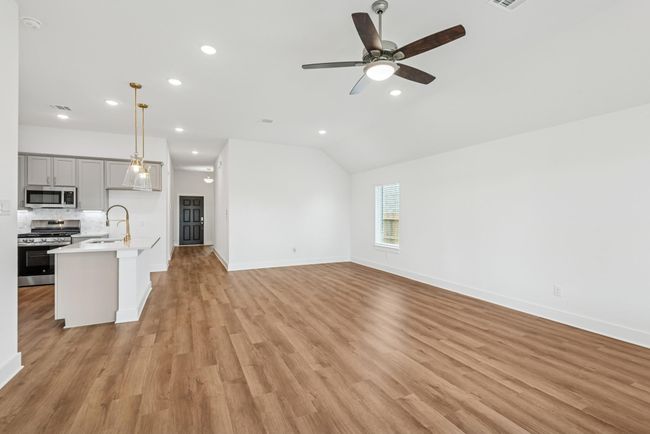 3417 Moraine Lake Dr, House other with 3 bedrooms, 2 bathrooms and 2 parking in Santa Fe TX | Image 16