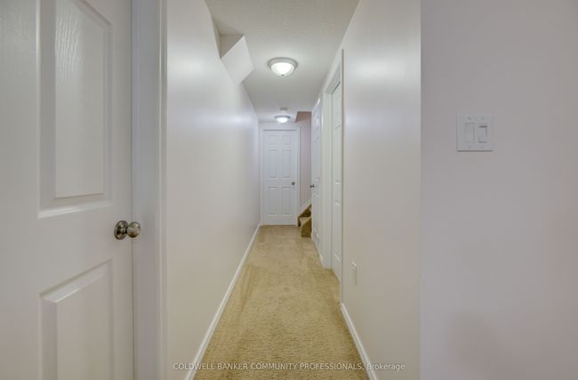 12 Gage St, House attached with 3 bedrooms, 2 bathrooms and 1 parking in Grimsby ON | Image 31