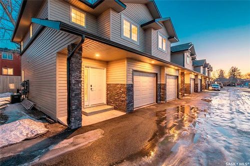 c4-33 Wood Lily Dr, Moose Jaw, SK, S6J1B4 | Card Image