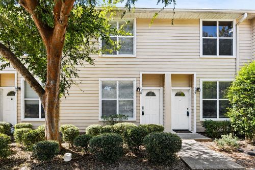138-3552 30th Way, GAINESVILLE, FL, 32608-2773 | Card Image