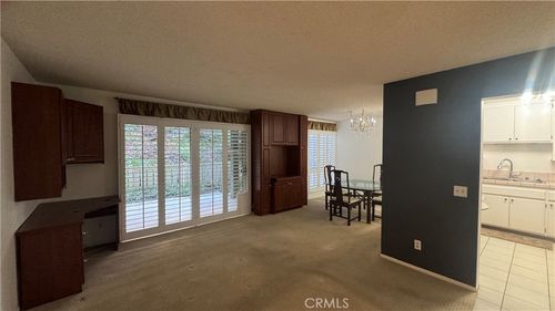 255 Sequoia Ct, Thousand Oaks, CA, 91360-3839 | Card Image