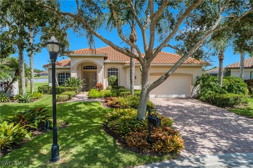 8966 Appaloosa Ct, NAPLES, FL, 34113-1638 | Card Image