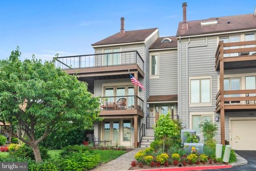 38 Chesapeake Lndg, Annapolis, MD, 21403-2615 | Card Image