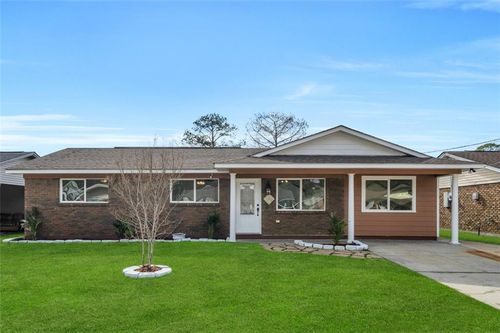 135 Southpark Dr, Slidell, LA, 70458-4744 | Card Image