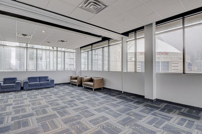 703 - 5 Mariner Terr, Condo with 3 bedrooms, 2 bathrooms and 1 parking in Toronto ON | Image 34