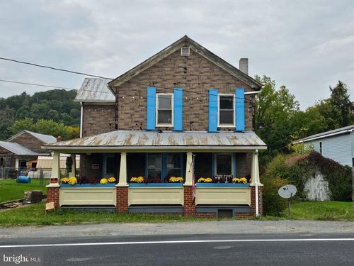 5224 Central Ave, GREAT CACAPON, WV, 25422-3463 | Card Image