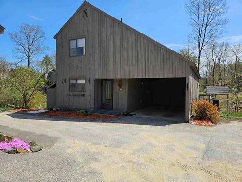 48 Coburn Woods Dr, Nashua, NH, 03063-2845 | Card Image