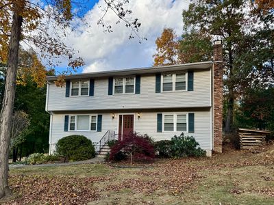 Welcome to 17 Musket Ridge Rd | Image 1