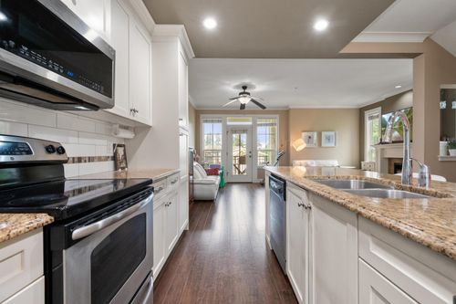 14-45290 Soowahlie Cres, Chilliwack, BC, V2R0S6 | Card Image