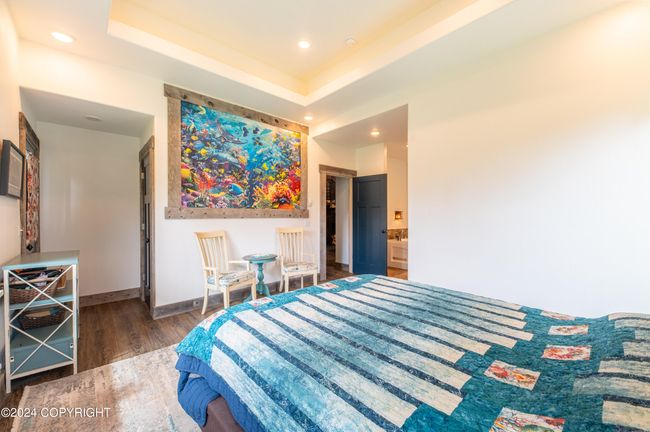 Primary suite | Image 10