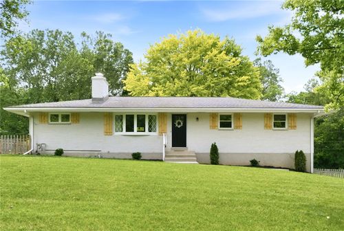 617 Carthage Dr, Beavercreek, OH, 45434-5803 | Card Image