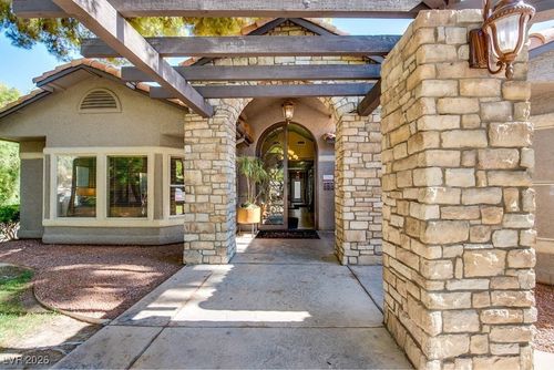 2148-2750 S Durango Dr, Las Vegas, NV, 89117-2636 | Card Image