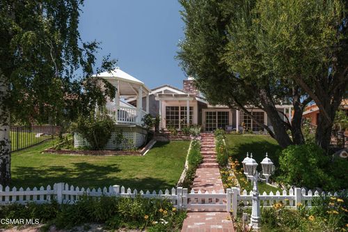 2378 Leeward Cir, Westlake Village, CA, 91361-3429 | Card Image