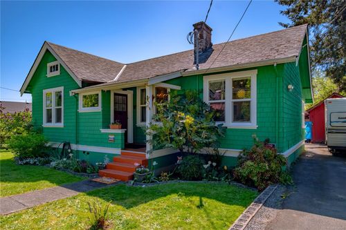 470 Cairnsmore St, Duncan, BC, V9L1Z8 | Card Image