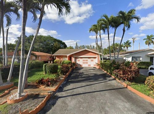 6225 Sw 59th St, South Miami, FL, 33143-2105 | Card Image