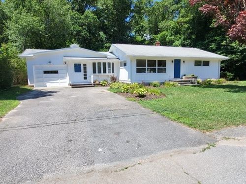 20 Faulkner St, Westport, MA, 02790-2709 | Card Image