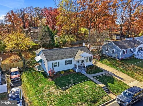 4146 Addison Rd, FAIRFAX, VA, 22030-3513 | Card Image