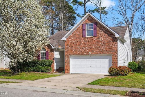 5017 Casland Dr, Raleigh, NC, 27604-5105 | Card Image