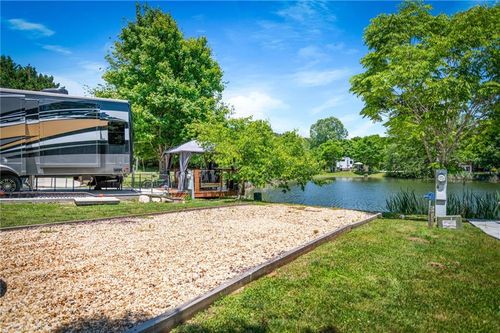 2 Mountain Meadows Dr, Morganton, GA, 30560 | Card Image