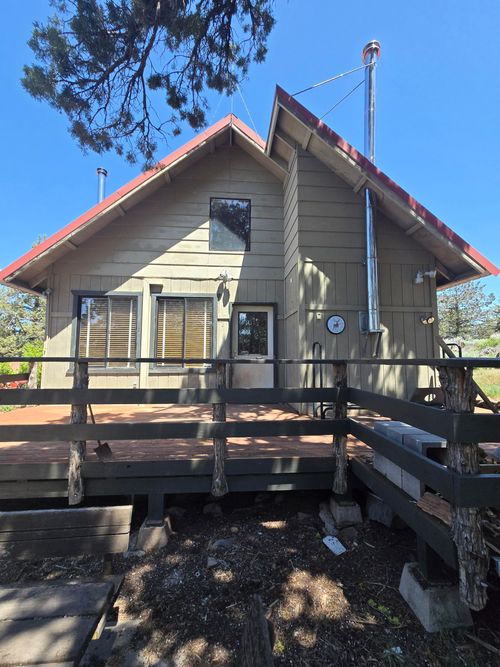 5520 Andrews Rd, Dorris, CA, 96023-9703 | Card Image