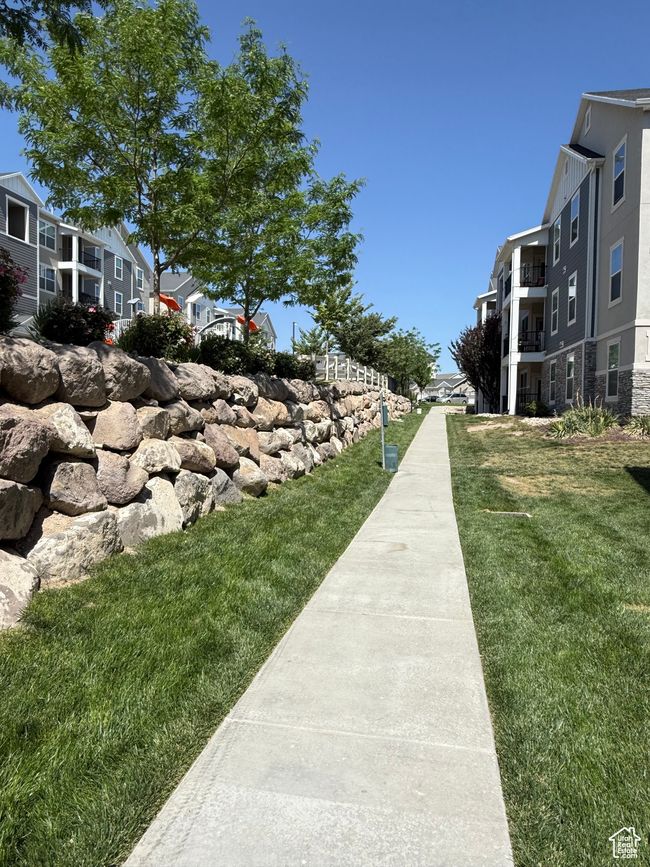 Community walking paths | Image 24
