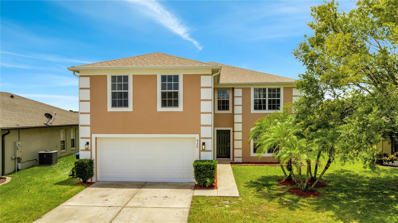 Crystal Bay Ln, Orlando, FL 32828