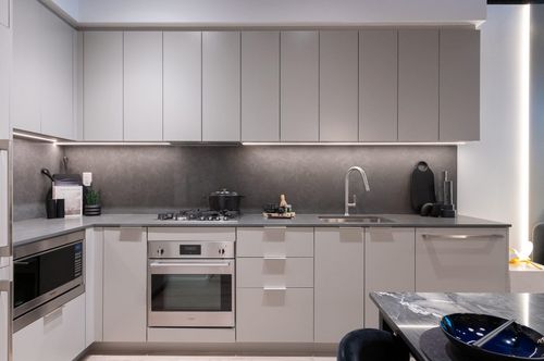 2010-4538 Dawson Street, Burnaby, BC, V5C4C1 | Card Image