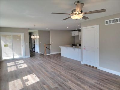 Open Floorplan with natural light | Image 3