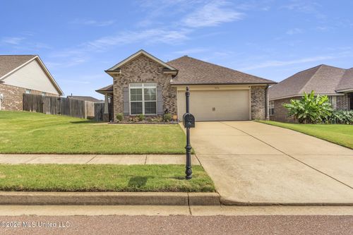 3236 Priors Ferry, Southaven, MS, 38671 | Card Image
