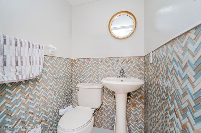 3 | Image 10