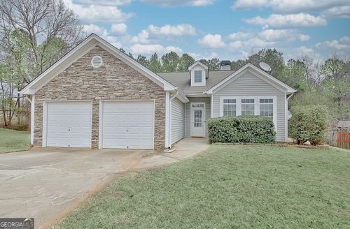 131 Meadowbrook Ln, Grantville, GA, 30220-2150 | Card Image