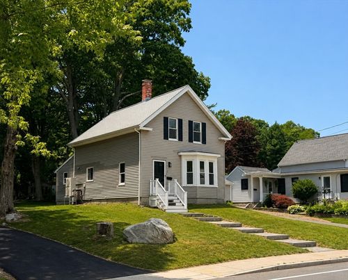 153 Union St, Randolph, MA, 02368-4928 | Card Image