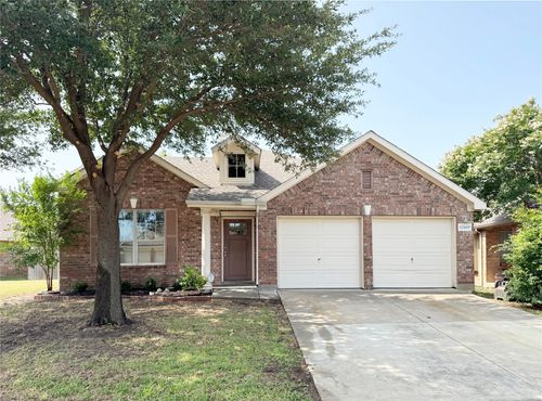 12109 Macaroon Ln, Fort Worth, TX, 76244-7532 | Card Image