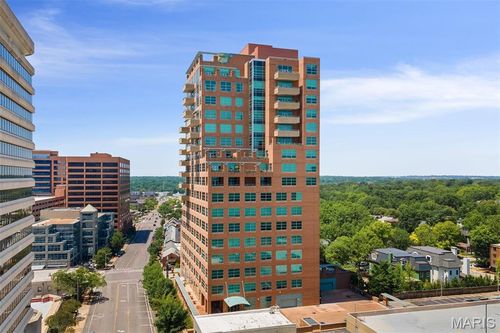 unit-7e-8025 Maryland Ave, Saint Louis, MO, 63105-3939 | Card Image