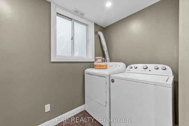 33202 Back St, House other with 3 bedrooms, 2 bathrooms and 4 parking in Iona Station ON | Image 23