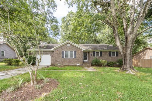 305 Chessington Cir, Summerville, SC, 29485-5617 | Card Image