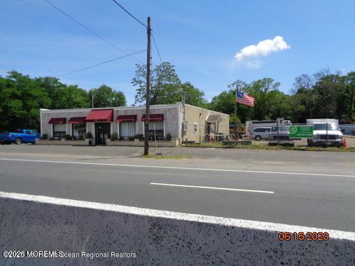 49 State Route 36 E, North Middletown, NJ, 07748-5246 | Card Image