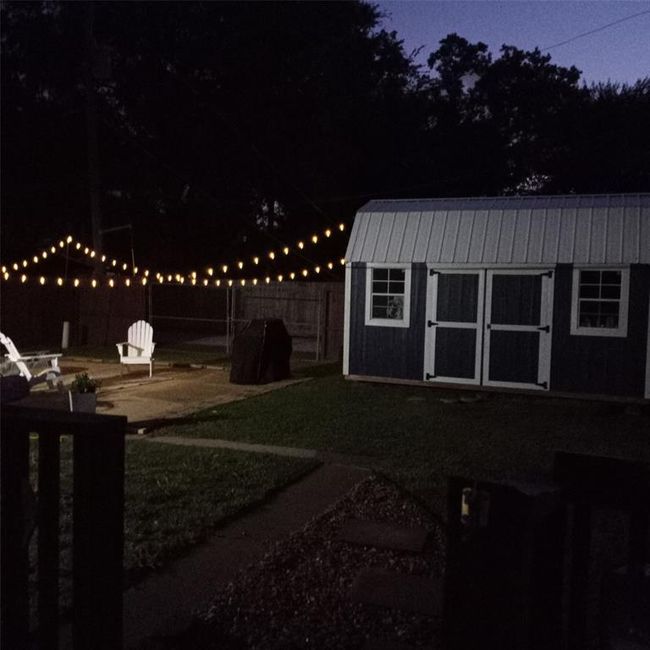 Evenings shine brighter here — this backyard’s party lights turn every night into a celebration | Image 29