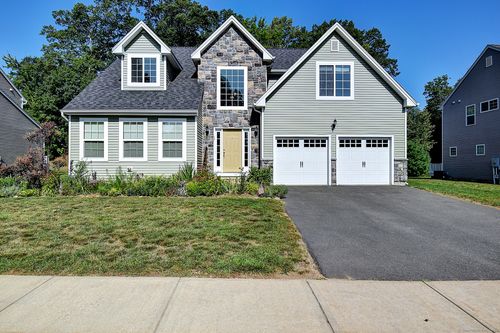 15-15 Pepin Pl, South Windsor, CT, 06074-4167 | Card Image