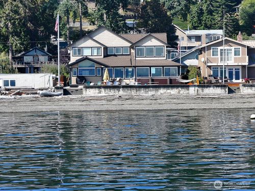 4913 Marshall Rd, Clinton, WA, 98236-9684 | Card Image