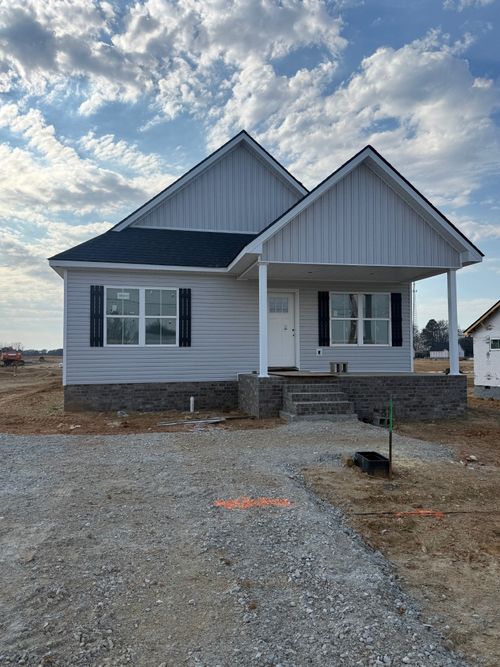 929 Wilkie St N, Mc Ewen, TN, 37101 | Card Image