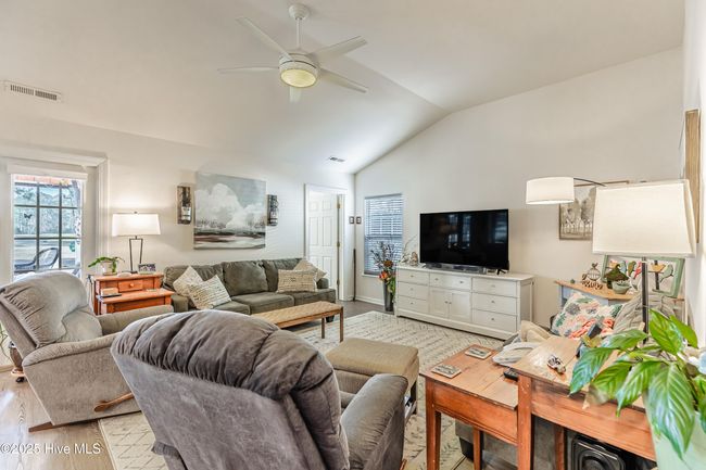 7403 Hermitage Ln, House other with 4 bedrooms, 2 bathrooms and 2 parking in Sunset Beach NC | Image 15